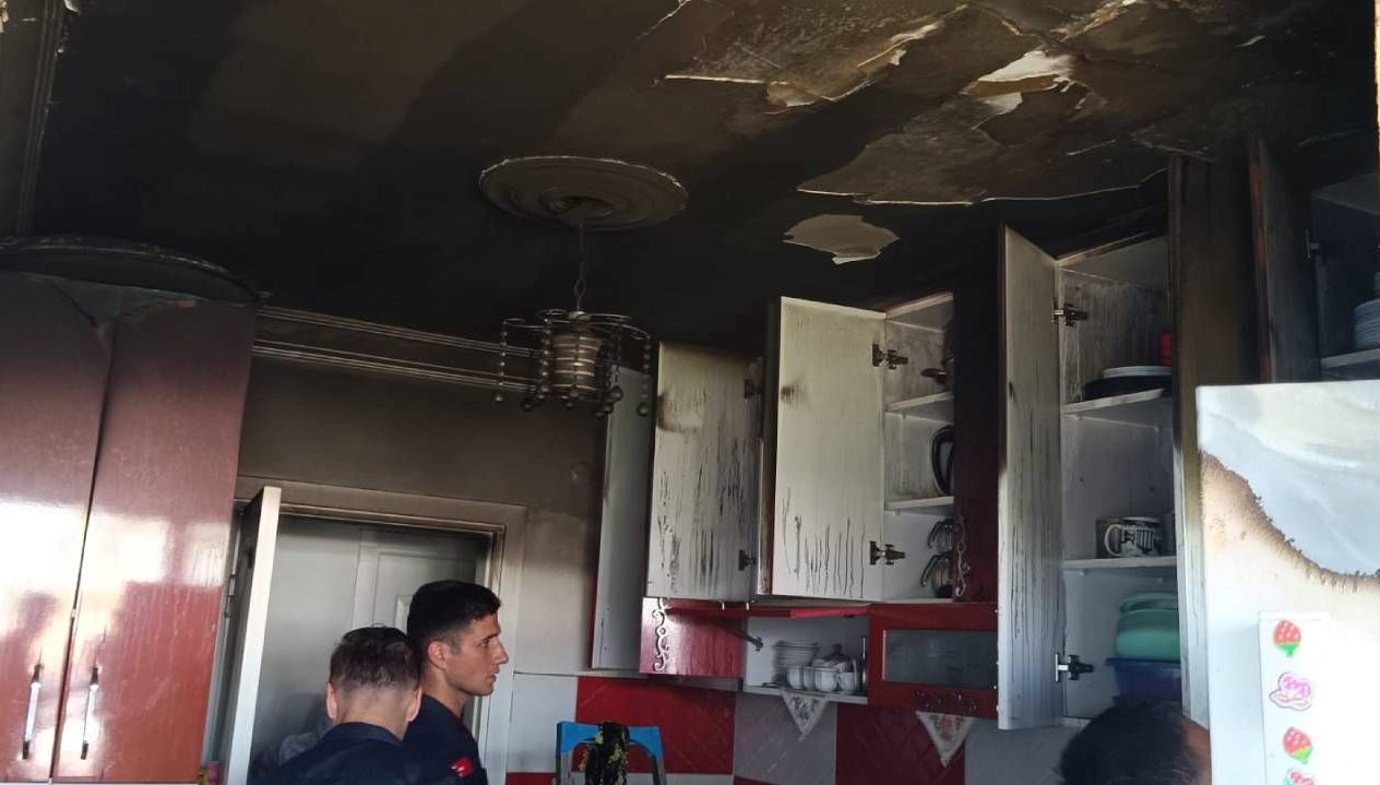 alanyada apartman dairesinde yangin NztPB8Yw