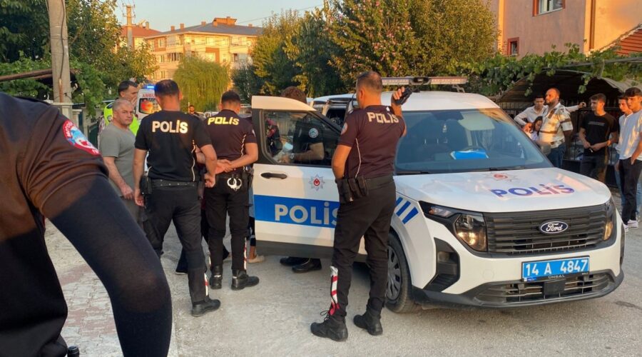 Çocukların kavgasına aileler de karıştı: 3 yaralı