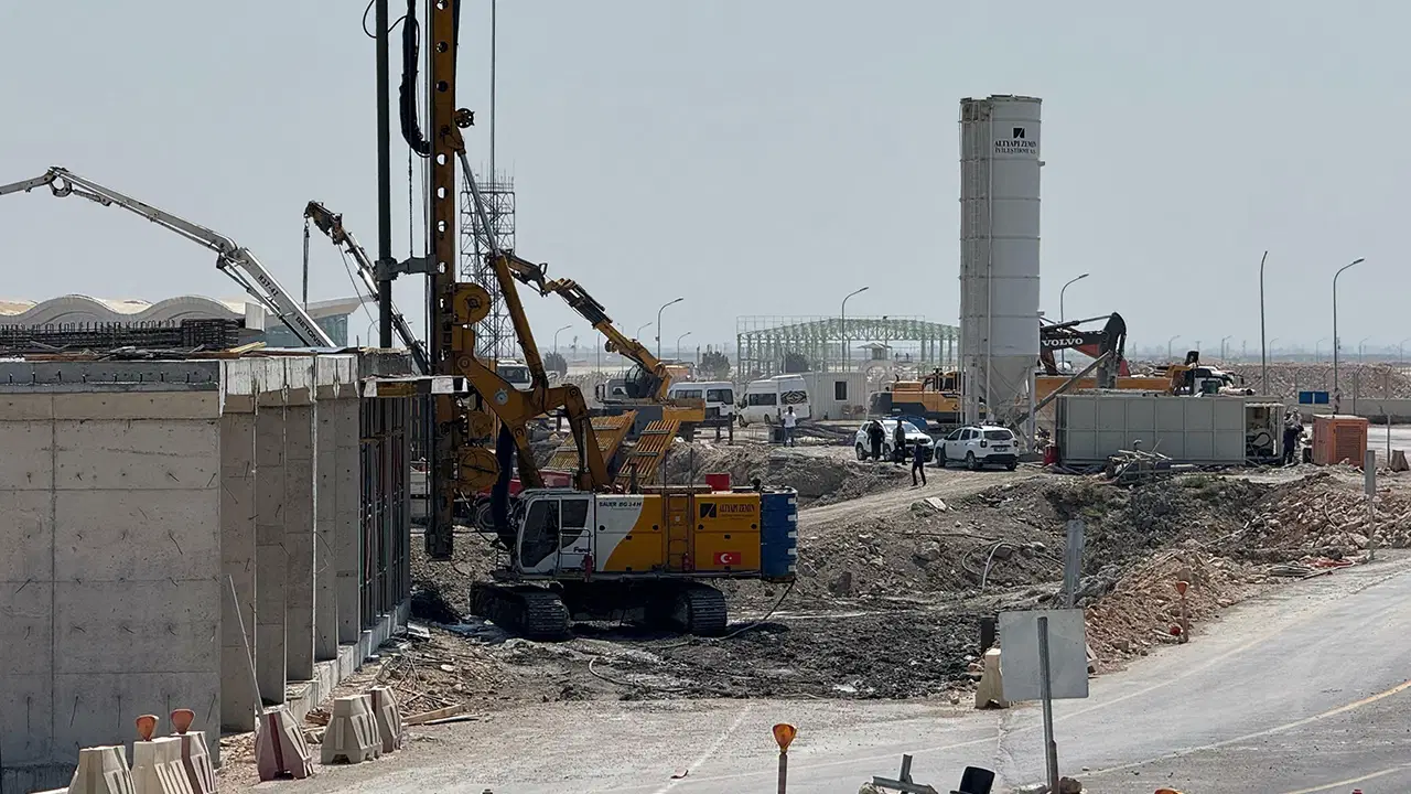 depremde hasar gormustu uzmanlardan hatay havalimani tepkisi olasi depremde bu havalimani yeniden hasar gorecek zaT3I2D3