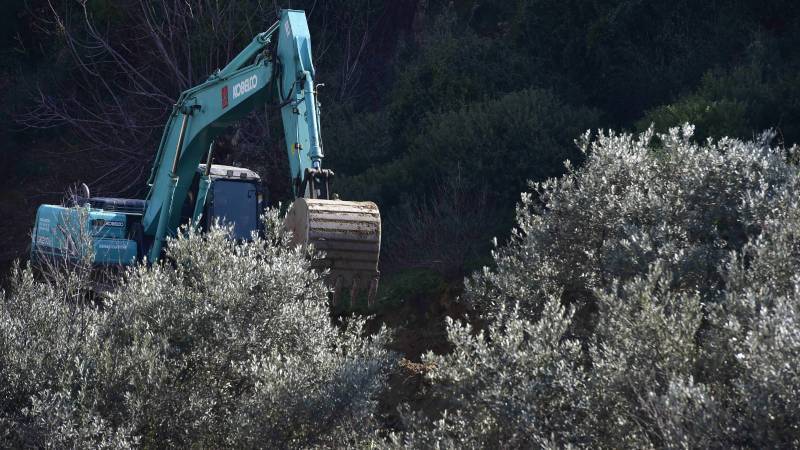 kamulastirma koyluyu vurdu zeytinler tasinacak koylu kiraci olacak xlepCxd3