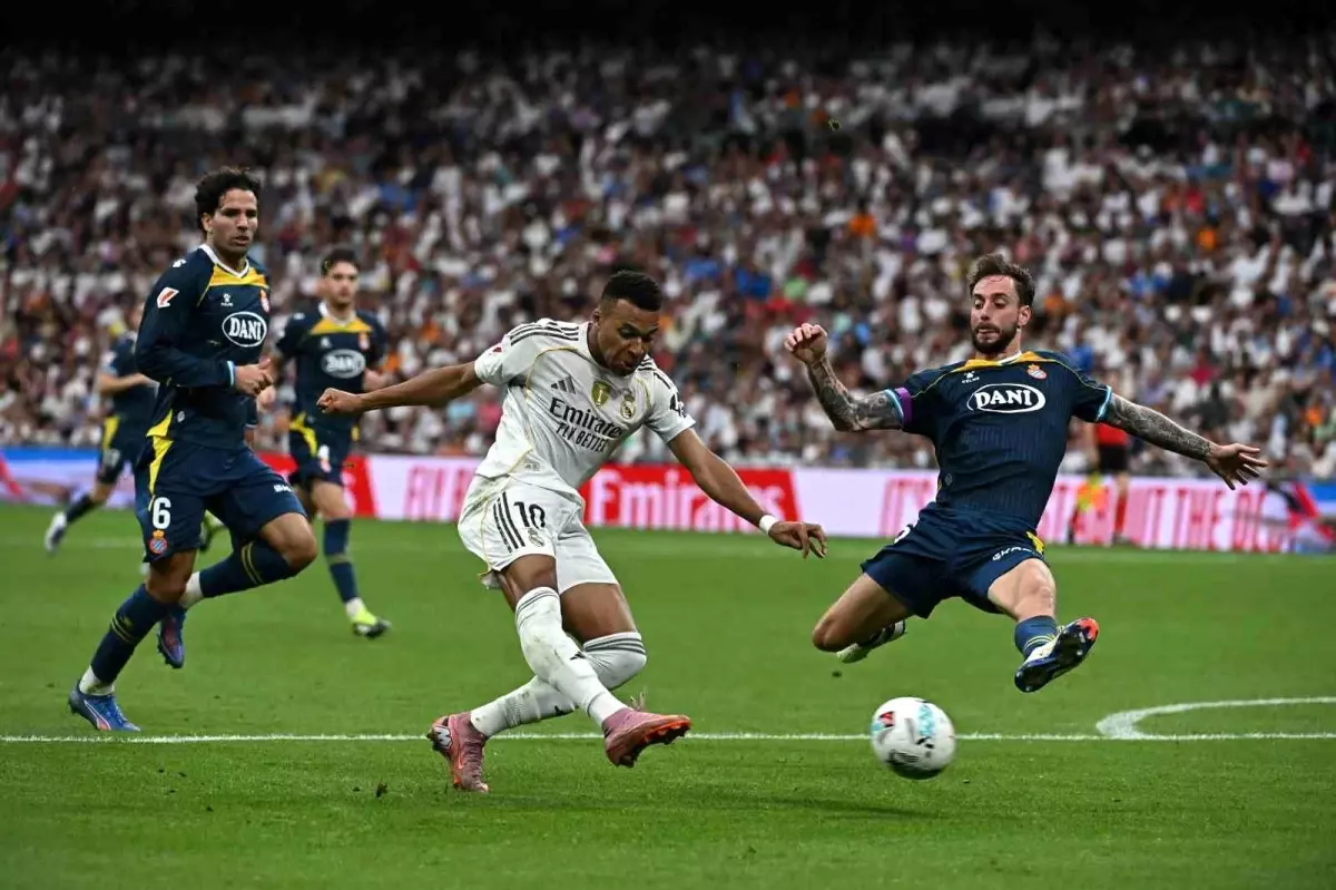 real madrid espanyolu 2 0la gecti krGCz6lb