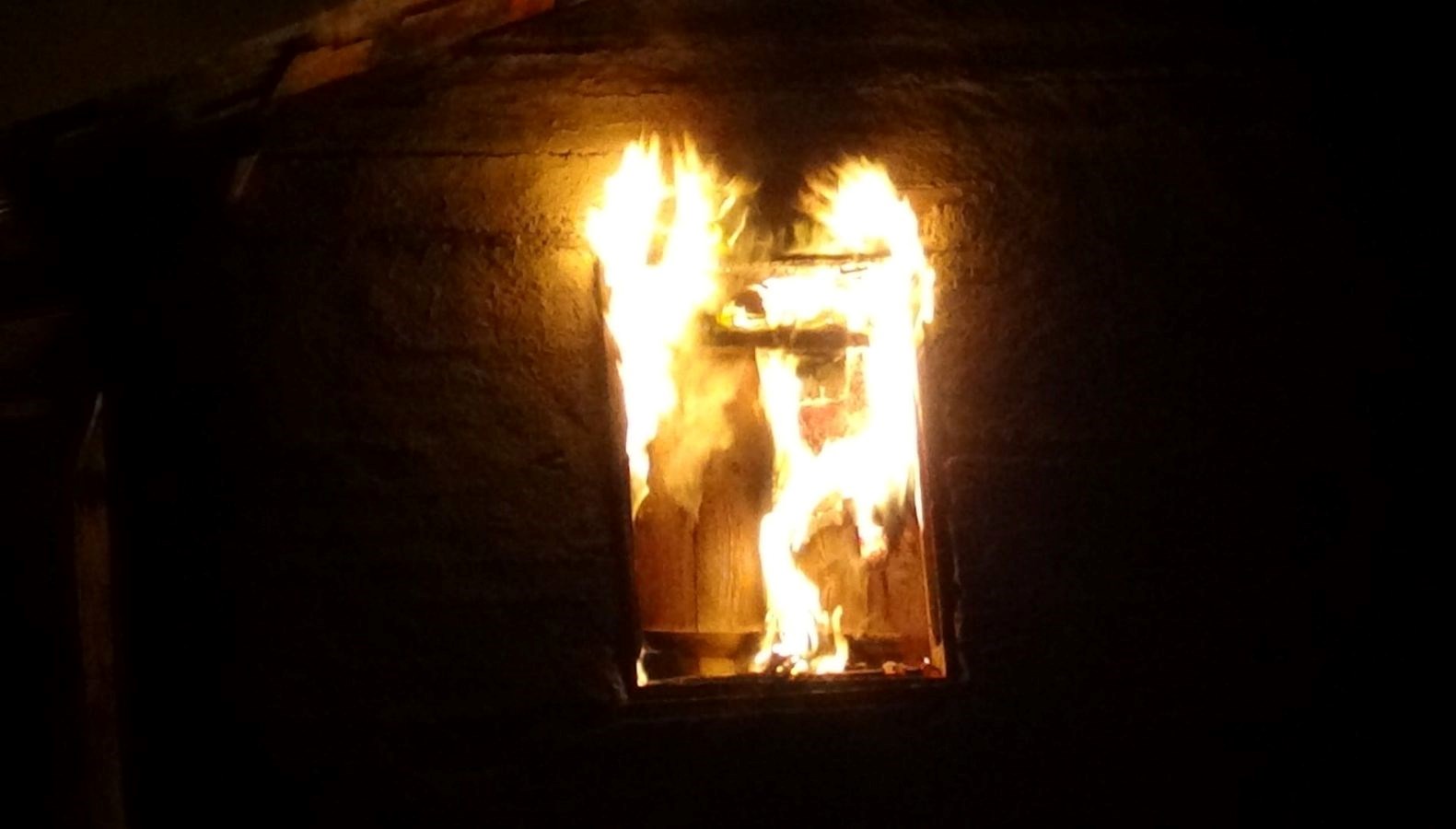 boluda samanlik alev alev yandi wbDJgUky