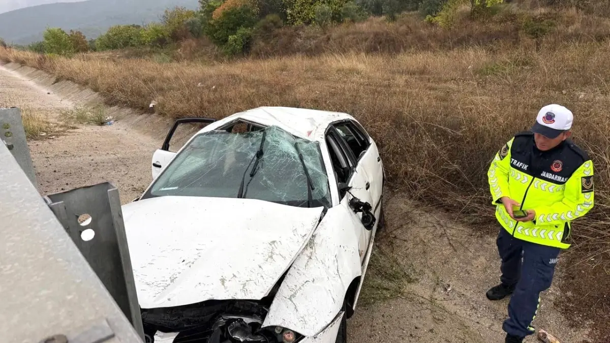 bursada trafik kazasi 4 yarali 1ULyUDvg