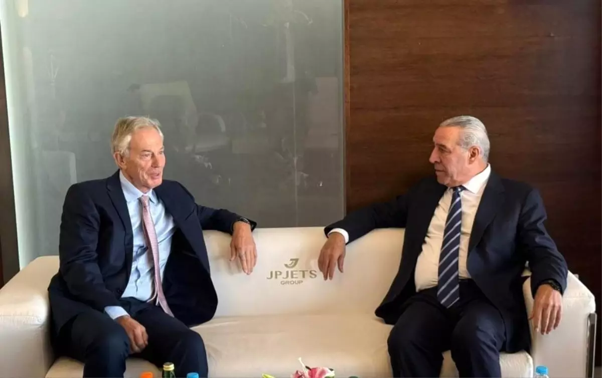 filistin devlet baskani yardimcisi al sheikh tony blair ile gazze planini gorustu SDFCnkzh.jpg